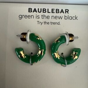 BAUBLEBAR GREEN GOLD SHAMROCK ST.PATRICKS DAY SHINY ENAMEL HOOPS